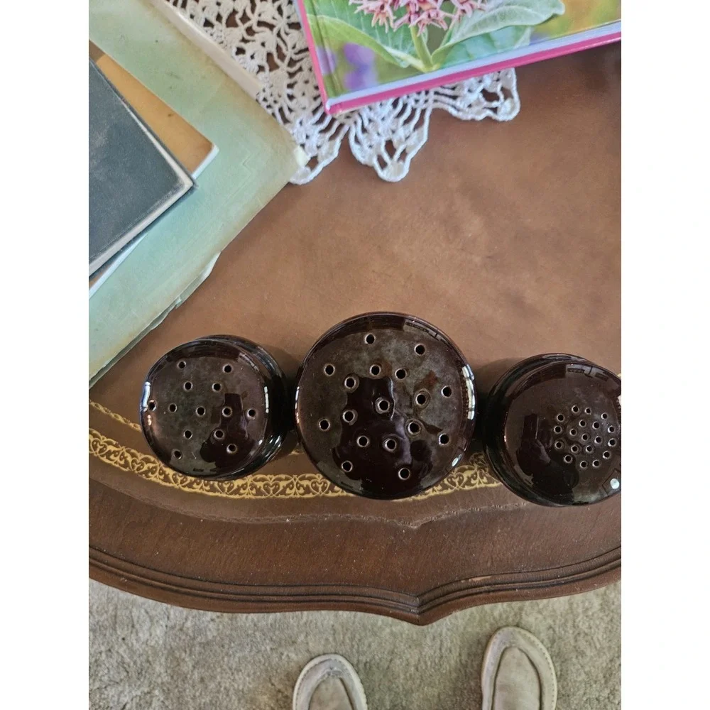 Vintage Rooster Brown Shakers Cal-Pacific 3 Piece Pepper,  Flour,  Sugar